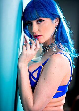 Jewelz Blu pornpics hair photos