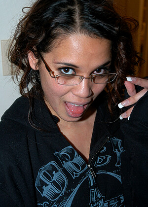 Renae Cruz pornpics hair photos