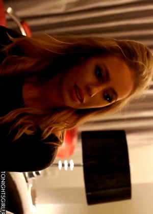 Nicole Aniston pornpics hair photos