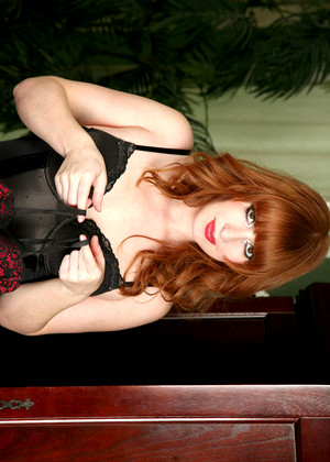 Amber Dawn pornpics hair photos