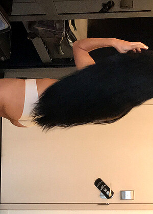 Apolonia Lapiedra pornpics hair photos