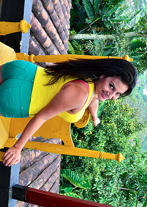 Juliana Vega pornpics hair photos