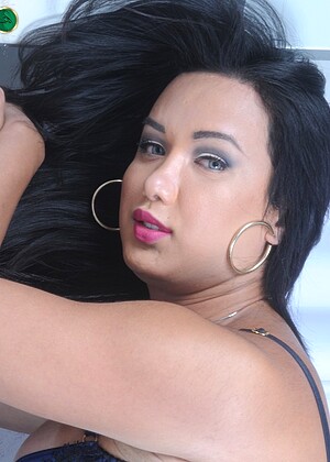Bianka Nascimento pornpics hair photos
