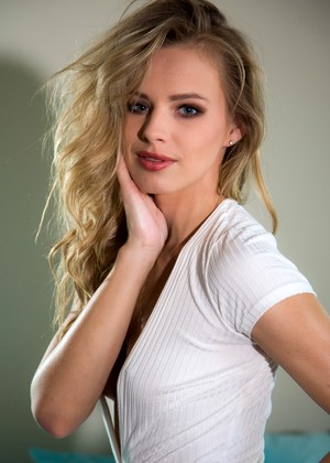 Bskow Model pornpics hair photos