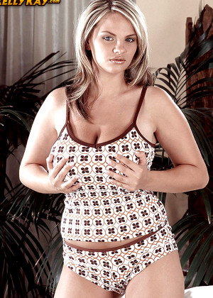 Kelly Kay pornpics hair photos