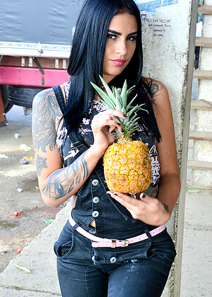 Melina Zapata pornpics hair photos
