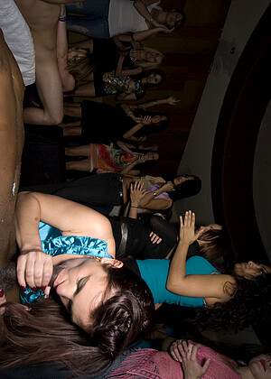 Dancingbear Model pornpics hair photos