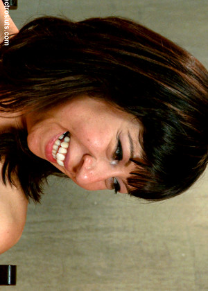 Lea Lexis pornpics hair photos