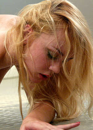 Annette Schwarz pornpics hair photos