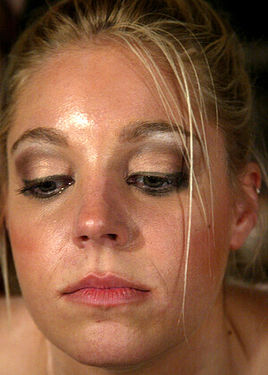 Hollie Stevens pornpics hair photos