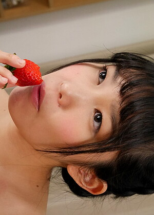 Yui Kasugano pornpics hair photos