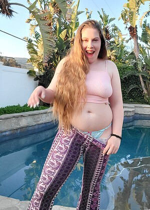 Lana Del Lust pornpics hair photos