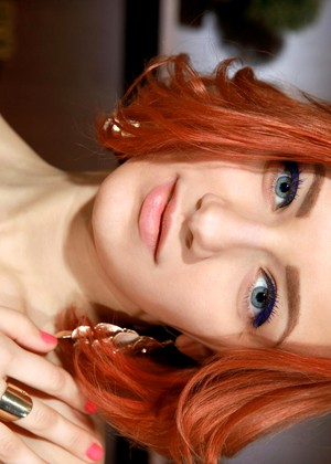 Anastasia Azul pornpics hair photos