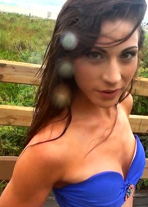 Vanessa Sixxx pornpics hair photos
