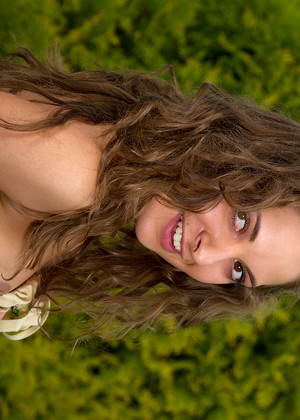 Kara A pornpics hair photos