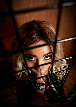 Aaliyah Hadid pornpics hair photos
