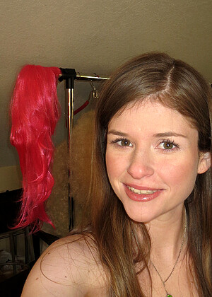 Lara Brookes pornpics hair photos