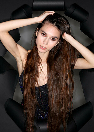 Leona Mia pornpics hair photos