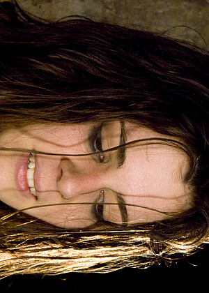 Isobel Wren pornpics hair photos